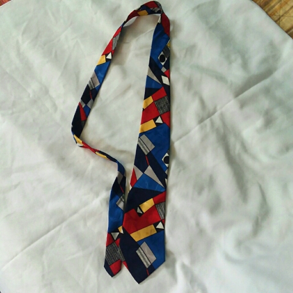 Vtg. 90's Halston Original Geometric Tie